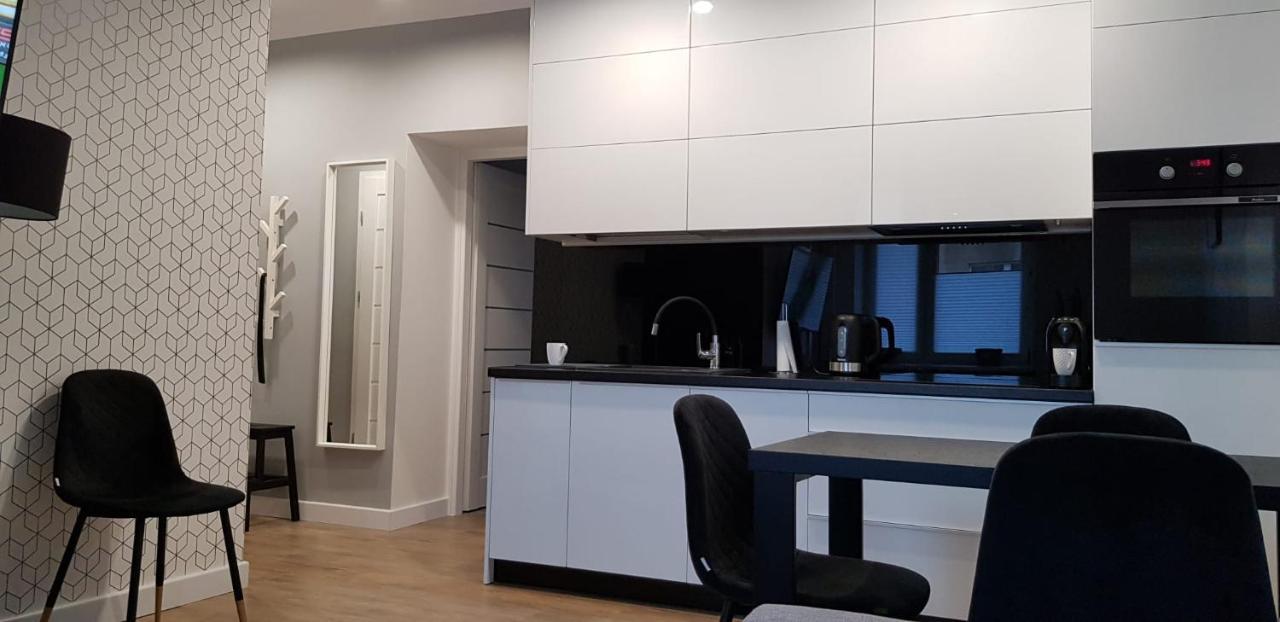 צ'סטוצ'ובה Apartament Premium מראה חיצוני תמונה