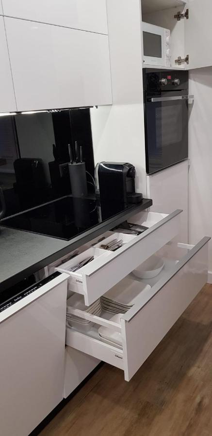צ'סטוצ'ובה Apartament Premium מראה חיצוני תמונה