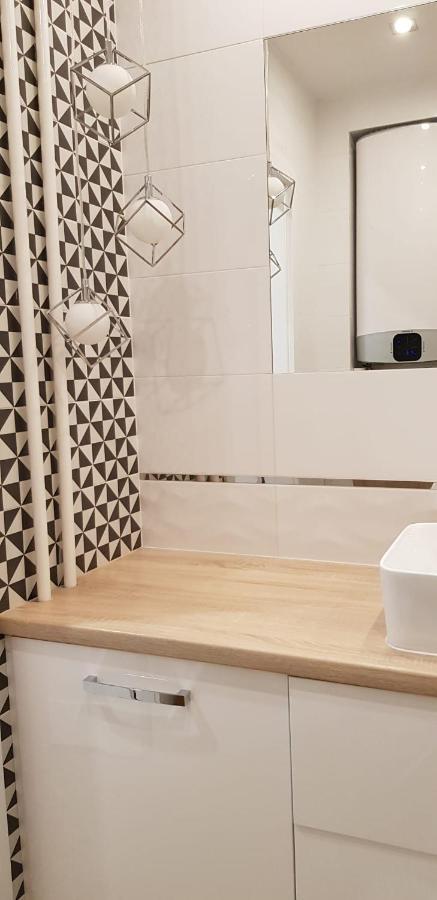 צ'סטוצ'ובה Apartament Premium מראה חיצוני תמונה